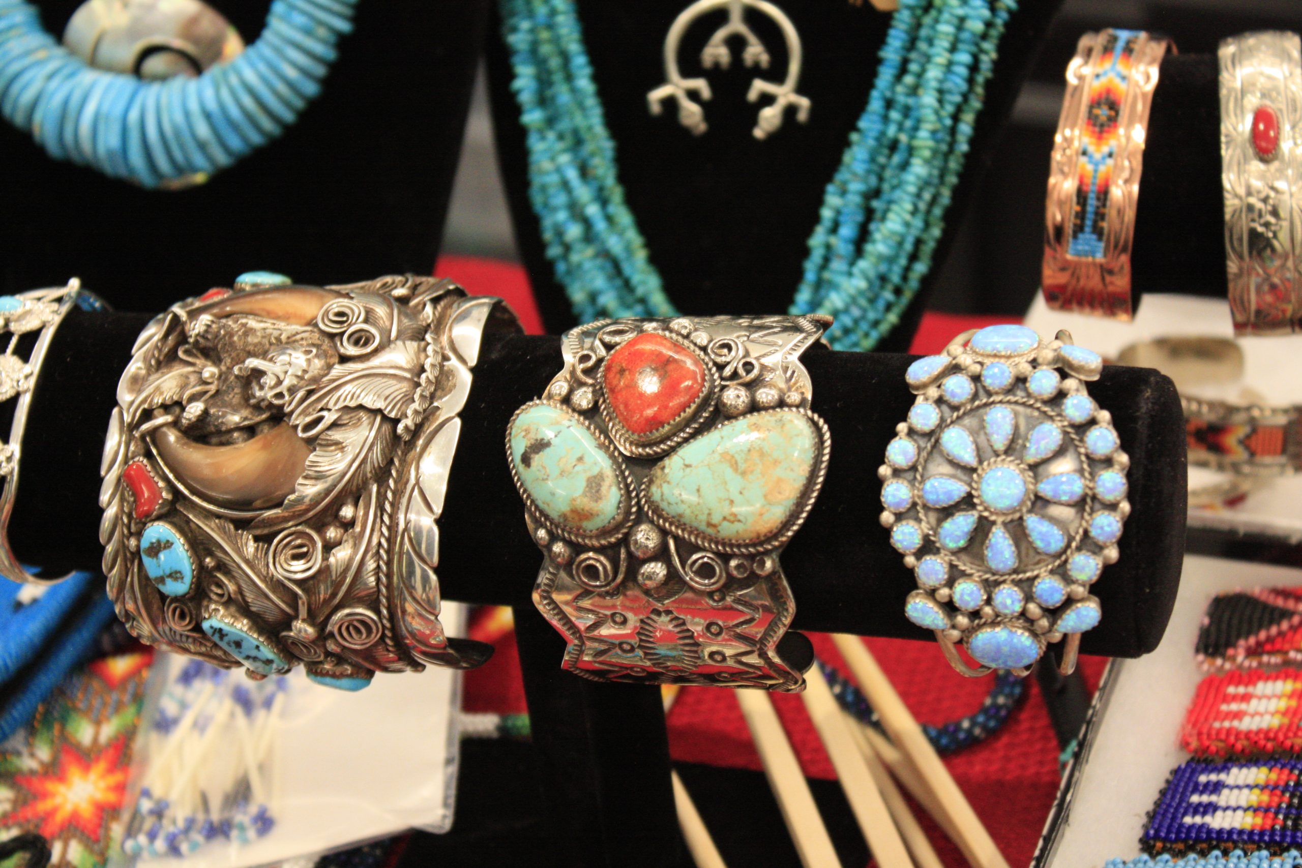 Native Made Market Indigenous Jewelry
